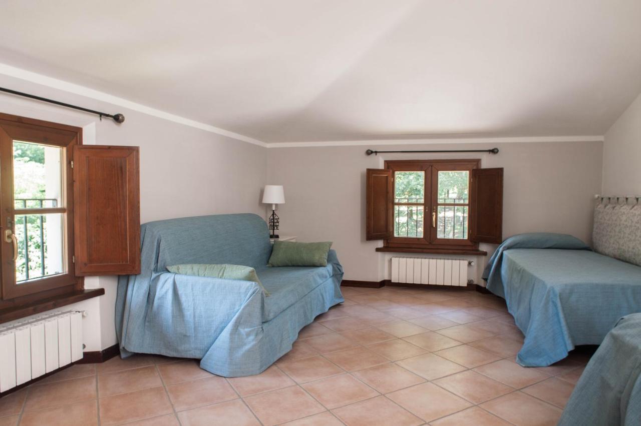 Casale La Fata: Tuscan Hillside Retreat with Independent Apartments Camaiore Exterior photo