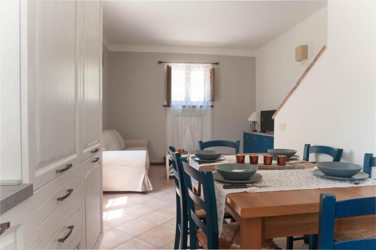 Casale La Fata: Tuscan Hillside Retreat with Independent Apartments Camaiore Exterior photo
