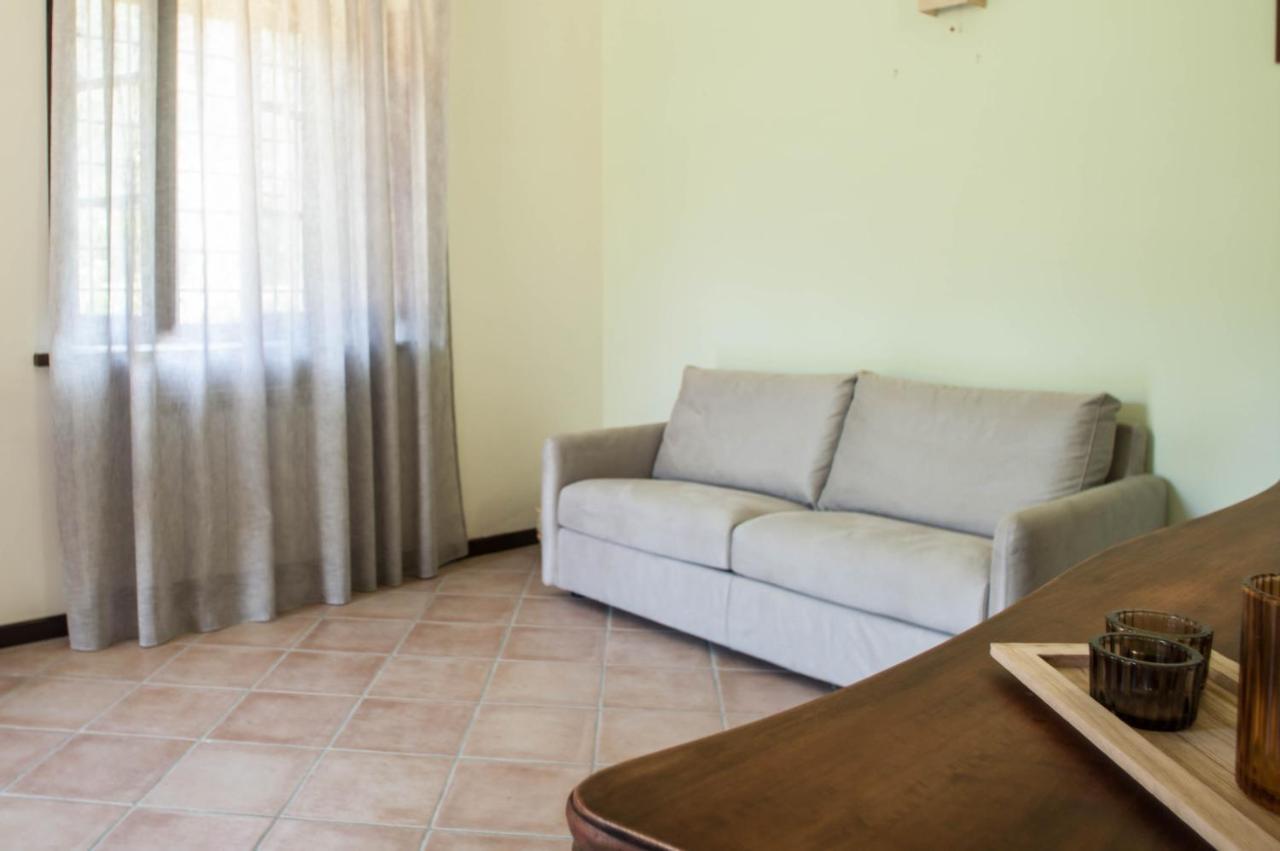 Casale La Fata: Tuscan Hillside Retreat with Independent Apartments Camaiore Exterior photo