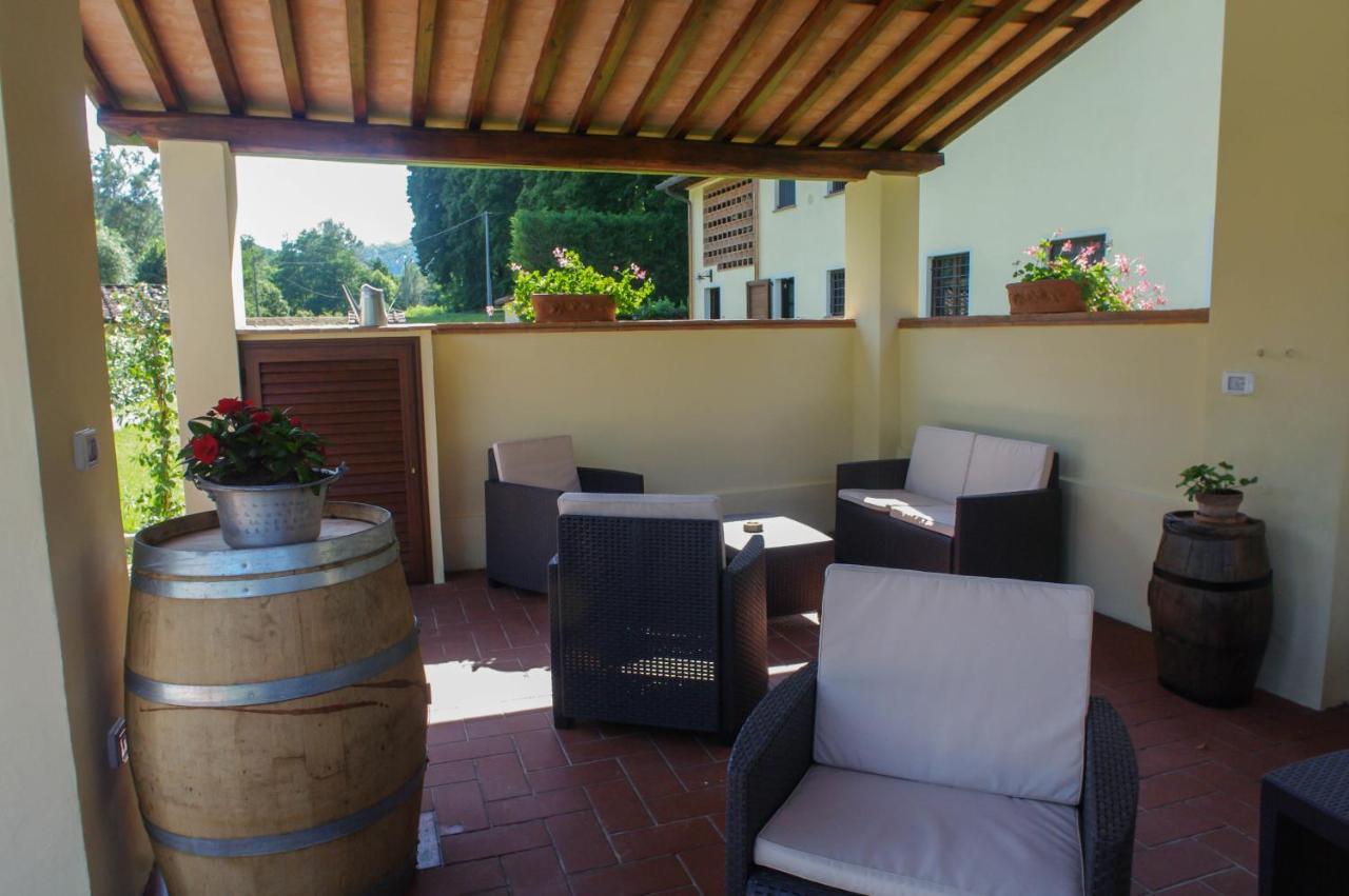 Casale La Fata: Tuscan Hillside Retreat with Independent Apartments Camaiore Exterior photo
